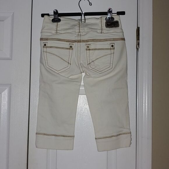 Industrial Cotton white bermuda jean shorts Sz 1 NWOT - Picture 4 of 5